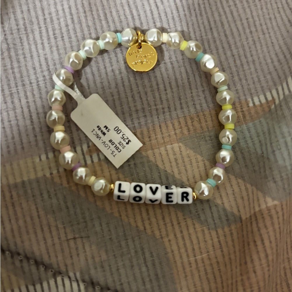 Little words project size S/M LOVER